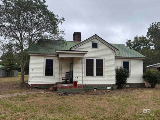 103 Forest Avenue, Atmore, AL 36502