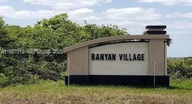 800 Berkshire, La Belle, FL 33935