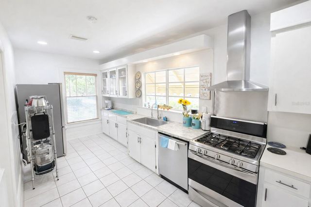 2628 10TH STREET W, Palmetto, FL 34221