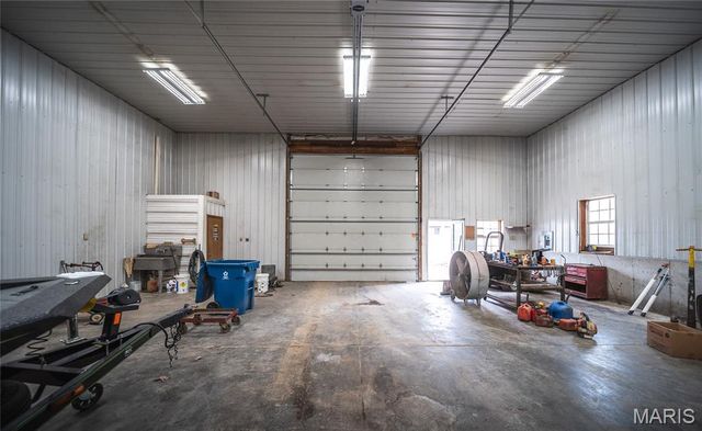 622 Elk Run, St Clair, MO 63077