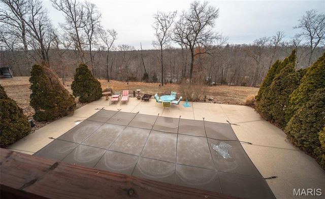 622 Elk Run, St Clair, MO 63077