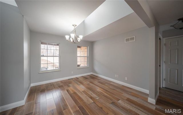 622 Elk Run, St Clair, MO 63077