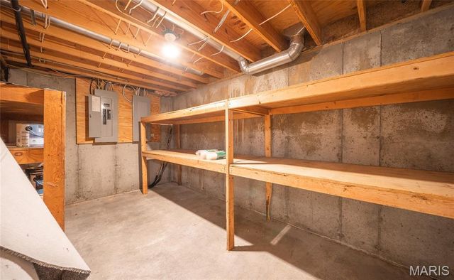 622 Elk Run, St Clair, MO 63077