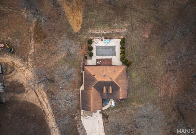 622 Elk Run, St Clair, MO 63077