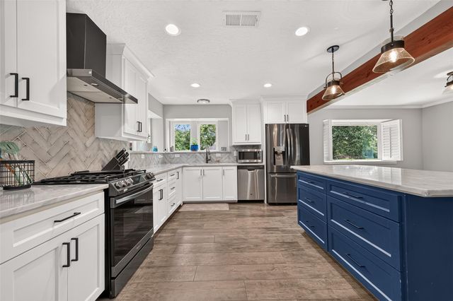 23011 Fox Hunt Drive, Spring, TX 77389