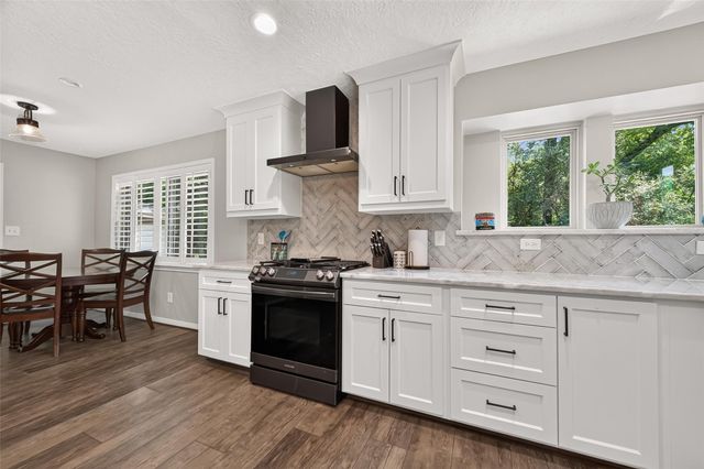 23011 Fox Hunt Drive, Spring, TX 77389