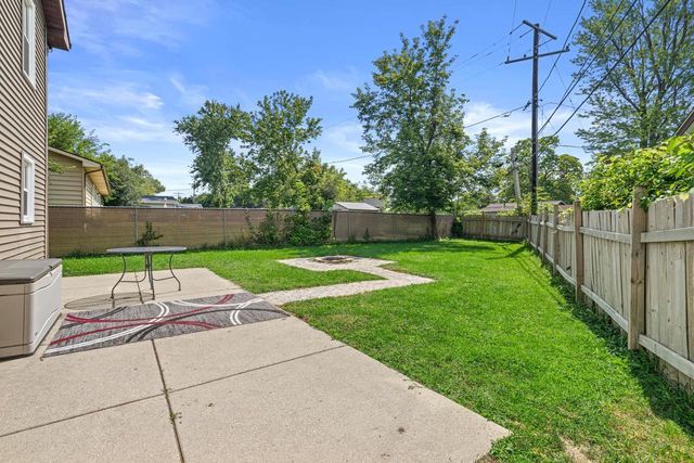 26733 105th STREET, Trevor, WI 53179
