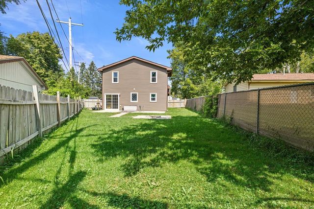 26733 105th STREET, Trevor, WI 53179