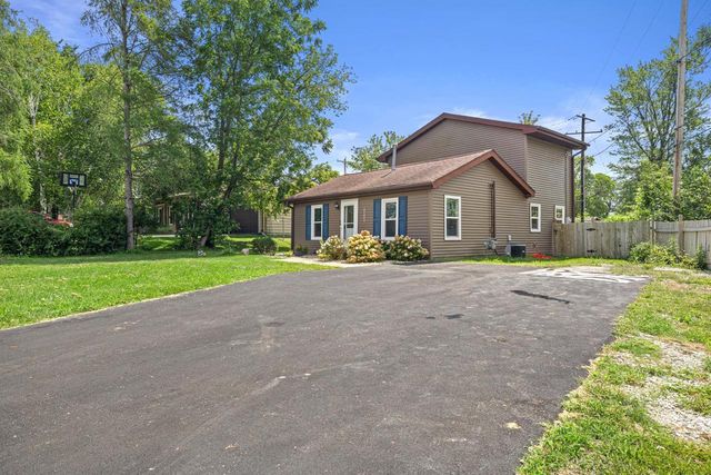 26733 105th STREET, Trevor, WI 53179