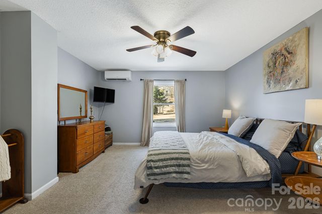 1590 Bruce Road, Mars Hill, NC 28754