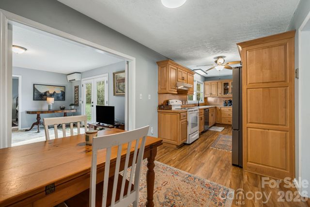 1590 Bruce Road, Mars Hill, NC 28754