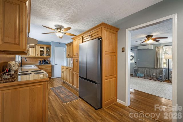 1590 Bruce Road, Mars Hill, NC 28754