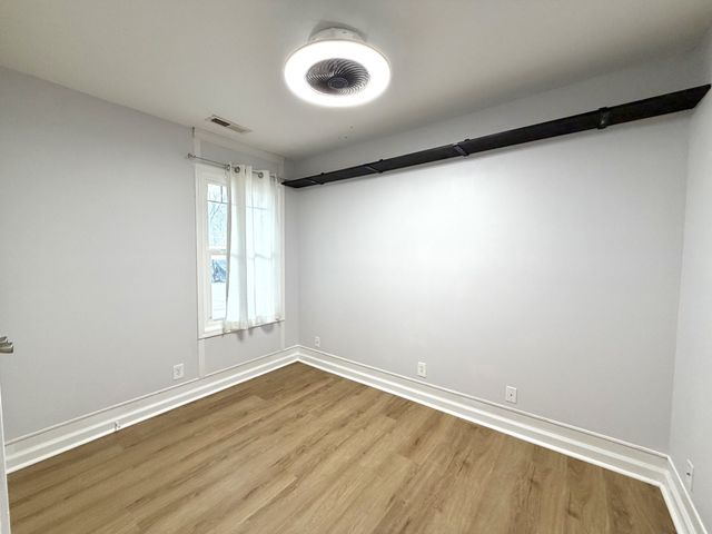 979 Culverson Ct, Clarksville, TN 37040