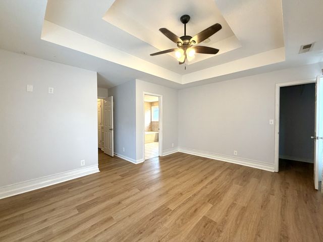 979 Culverson Ct, Clarksville, TN 37040