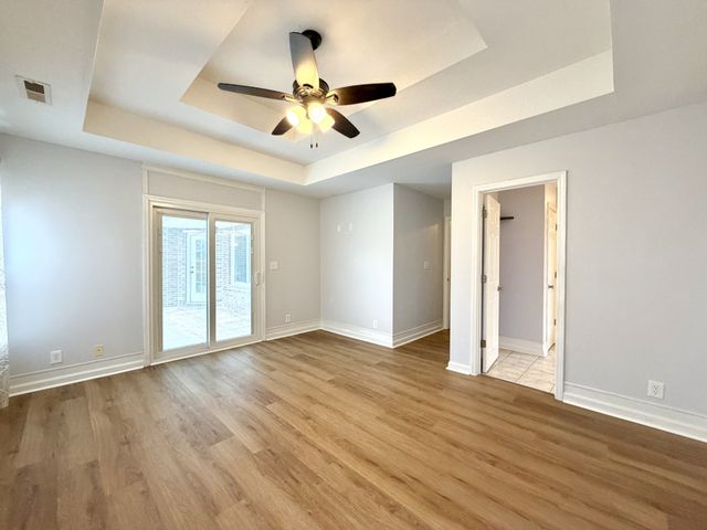 979 Culverson Ct, Clarksville, TN 37040