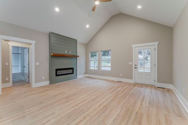 79 Logan Lane, Ellijay, GA 30540