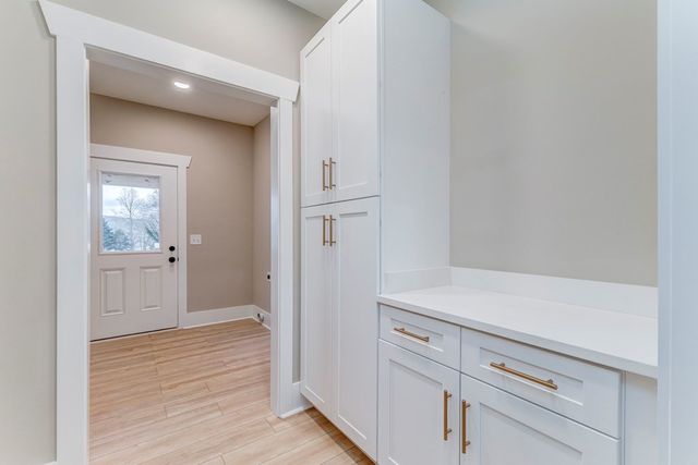 79 Logan Lane, Ellijay, GA 30540