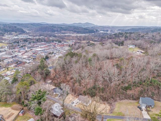 79 Logan Lane, Ellijay, GA 30540