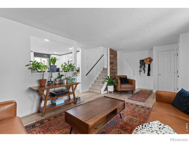 927 E 4th Avenue, Longmont, CO 80504