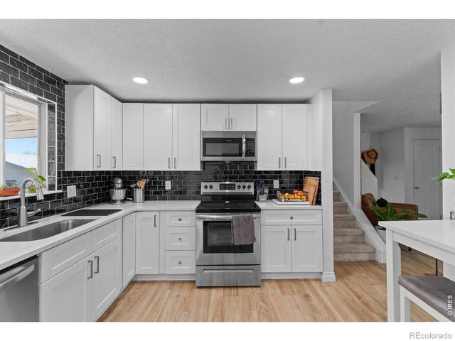 927 E 4th Avenue, Longmont, CO 80504