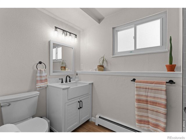 927 E 4th Avenue, Longmont, CO 80504