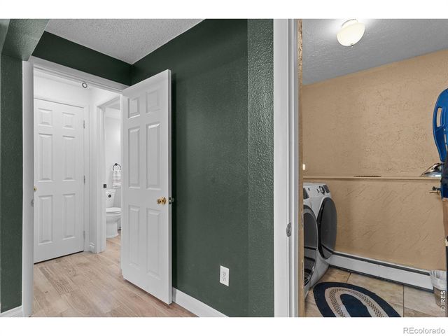 927 E 4th Avenue, Longmont, CO 80504
