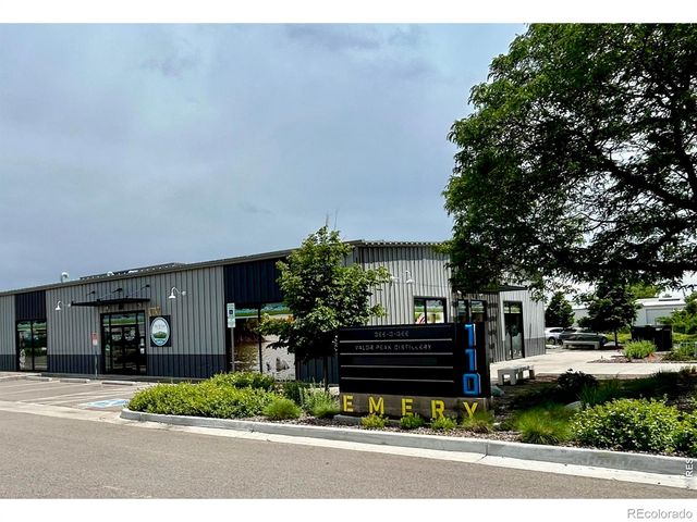 927 E 4th Avenue, Longmont, CO 80504