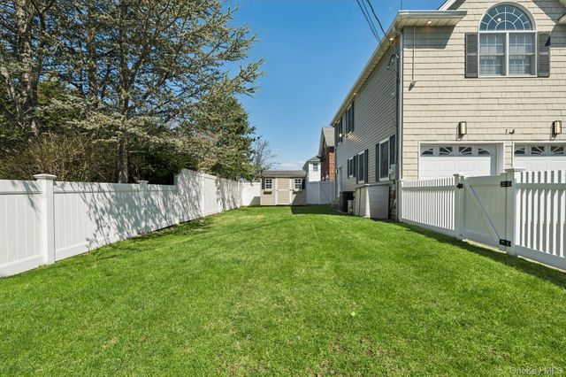 118 Ocean Avenue, Woodmere, NY 11598