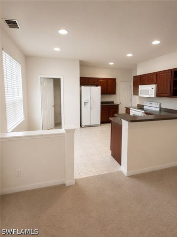 8381 Village Edge CIR, Fort Myers, FL 33919