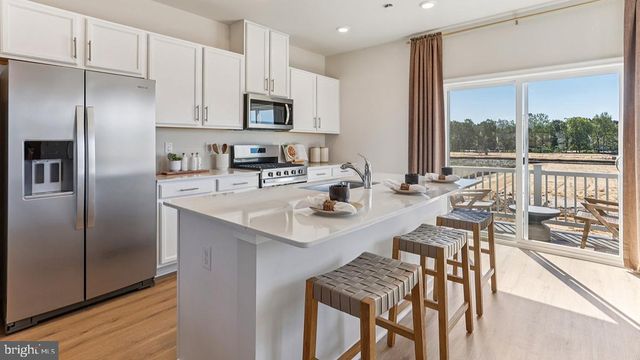 159 SANDY RIDGE RD, Sicklerville, NJ 08081