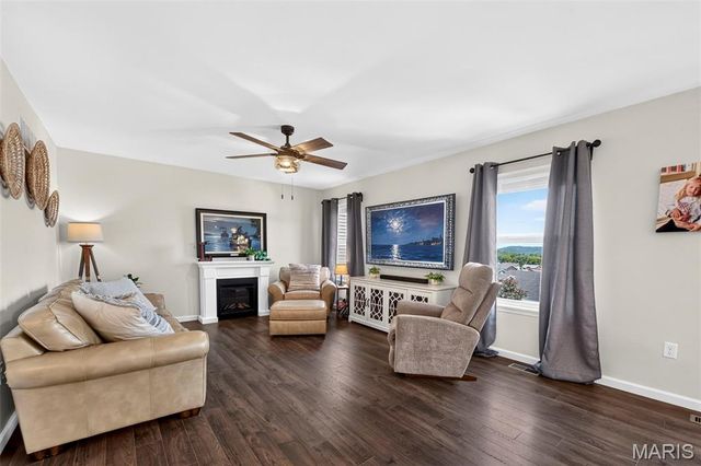 2108 Windswept Farms Drive, Eureka, MO 63025