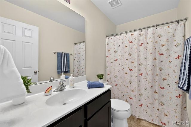 2108 Windswept Farms Drive, Eureka, MO 63025