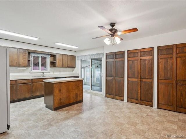 423 Empire St, Aurora, CO 80010