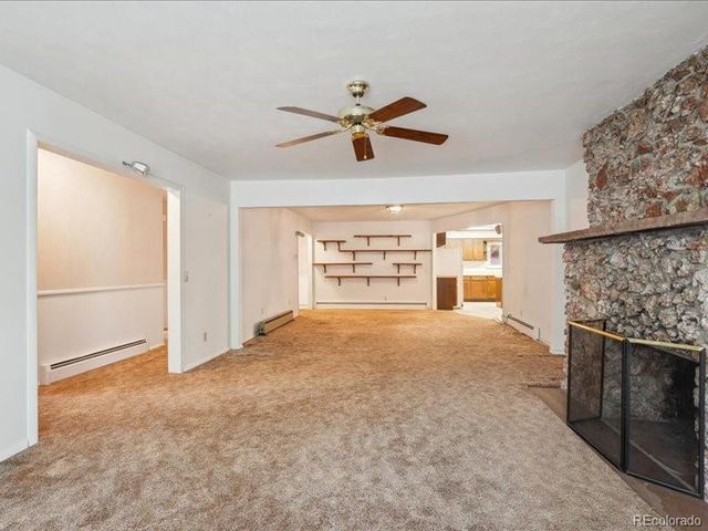 423 Empire St, Aurora, CO 80010
