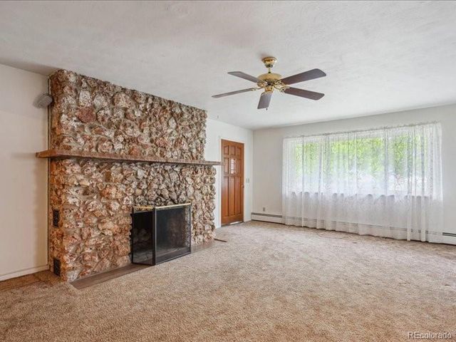 423 Empire St, Aurora, CO 80010