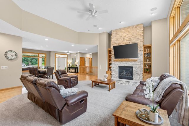 1187 105th Street E, Inver Grove Heights, MN 55077