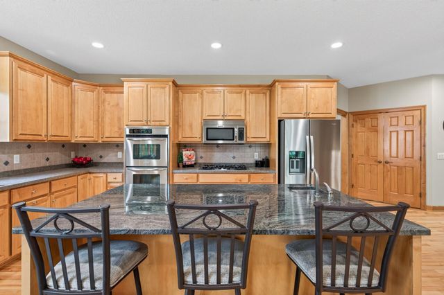 1187 105th Street E, Inver Grove Heights, MN 55077
