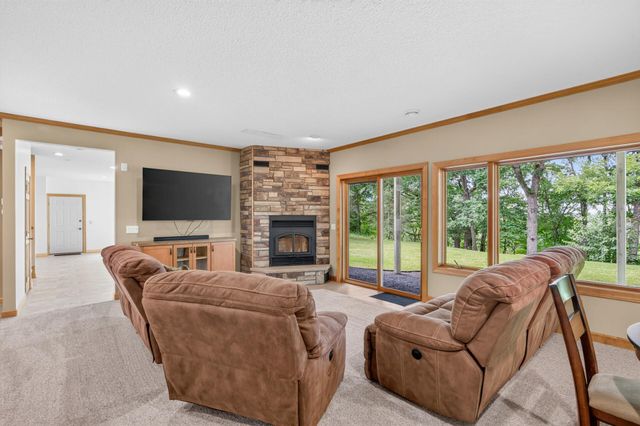 1187 105th Street E, Inver Grove Heights, MN 55077