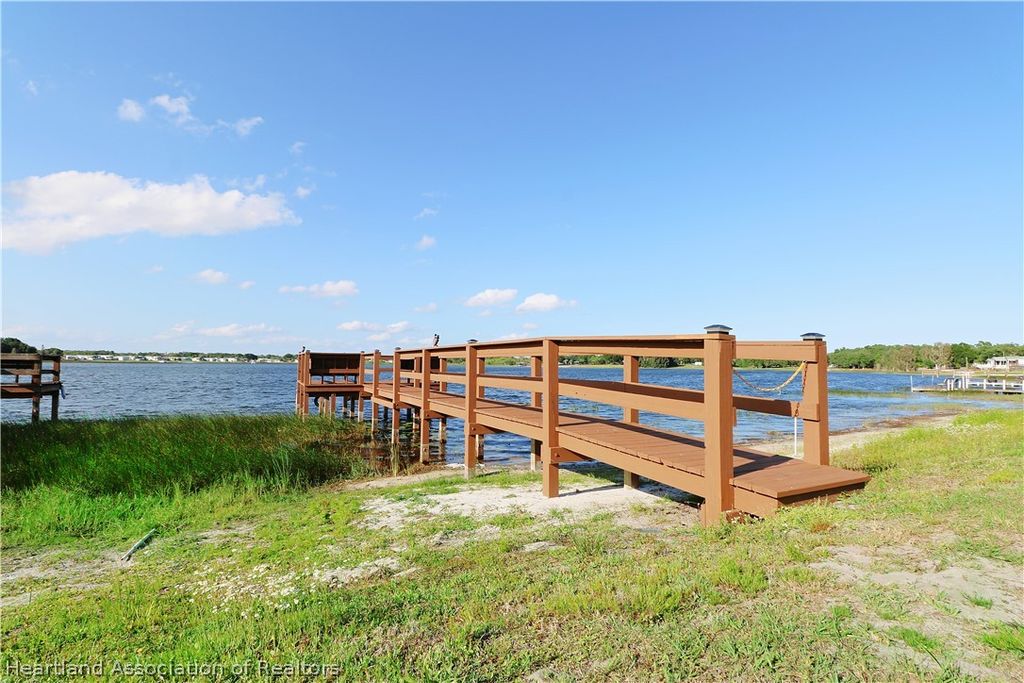 7205 Windsong Drive, Lake Wales, FL 33898