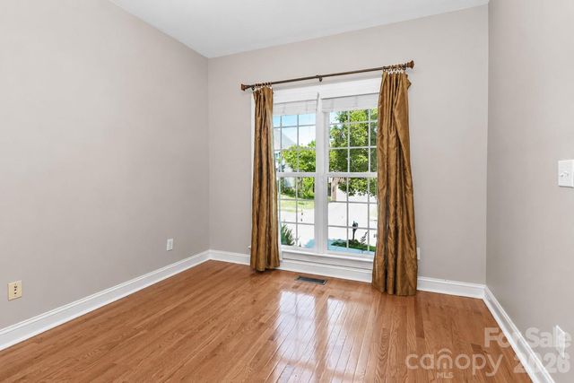 9933 Nicole Lane 1042, Charlotte, NC 28269