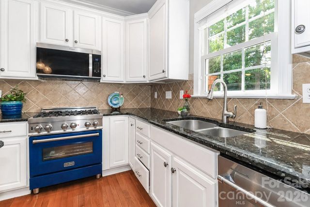 9933 Nicole Lane 1042, Charlotte, NC 28269