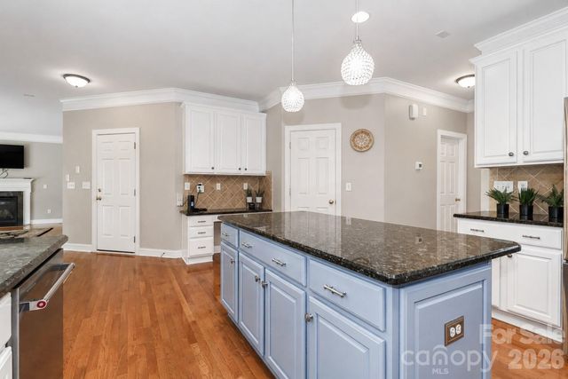 9933 Nicole Lane 1042, Charlotte, NC 28269