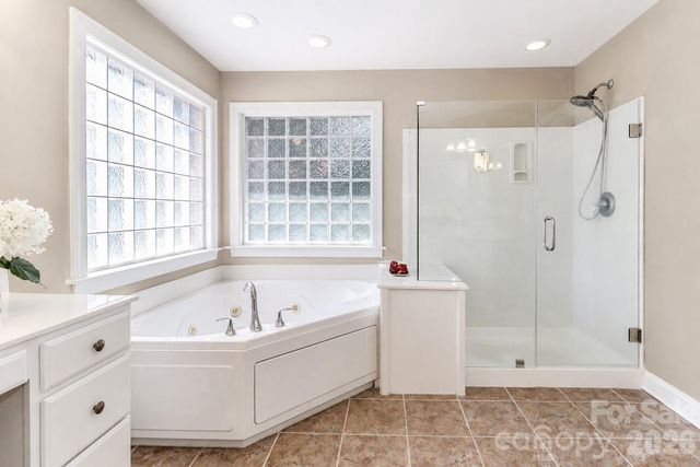 9933 Nicole Lane 1042, Charlotte, NC 28269