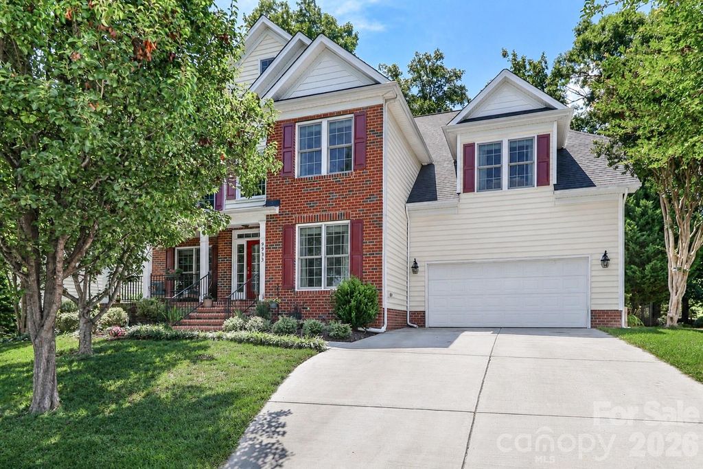 9933 Nicole Lane 1042, Charlotte, NC 28269