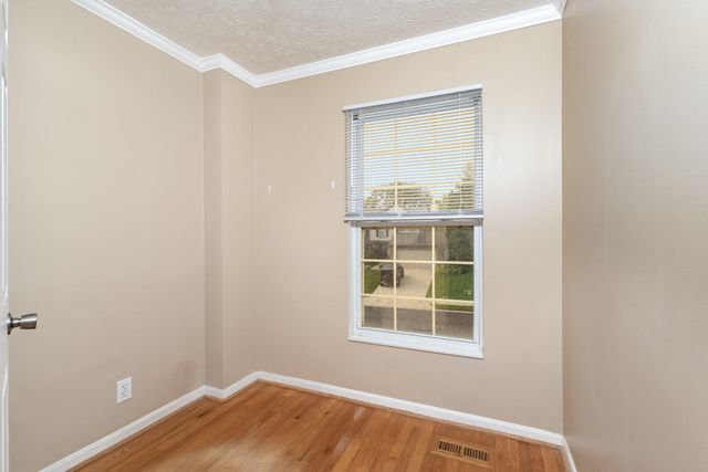 7481 Crestwood Court, Florence, KY 41042