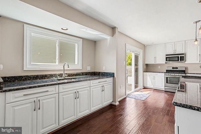 3 PERRY RIDGE CT, Baltimore, MD 21237