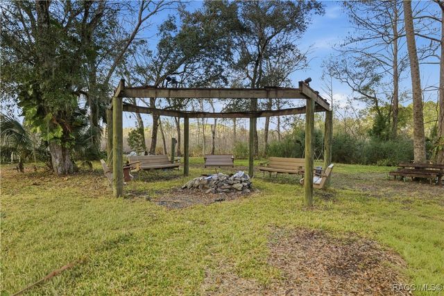 12881 E Big Buck Trail, Floral City, FL 34436