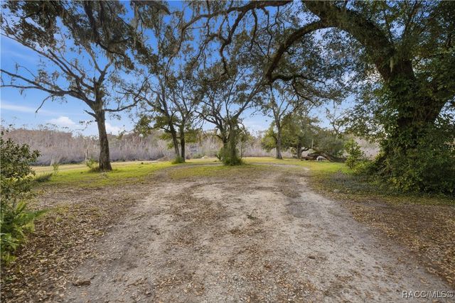 12881 E Big Buck Trail, Floral City, FL 34436