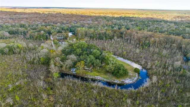 12881 E Big Buck Trail, Floral City, FL 34436