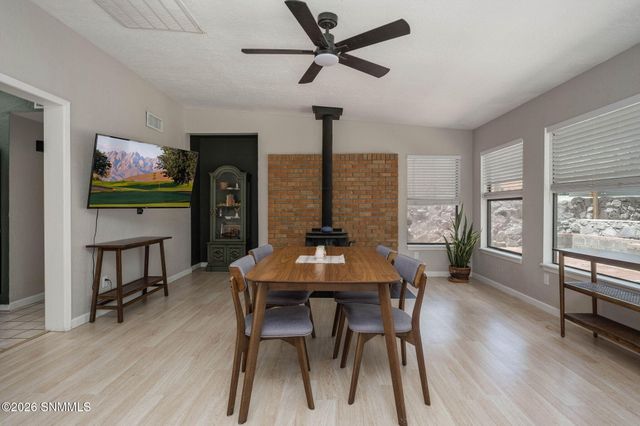 3041 Executive Hills Road, Las Cruces, NM 88011